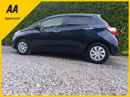 2020 Toyota Yaris - thumbnail 15