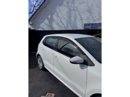 2011 Volkswagen Polo - thumbnail 5