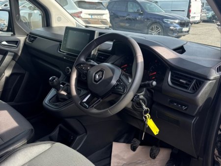 2023 Renault Kangoo - thumbnail 10