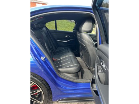 2019 BMW 3 Series - thumbnail 21