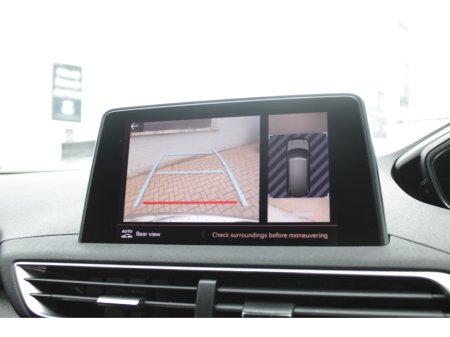 2018 Peugeot 5008 - thumbnail 15