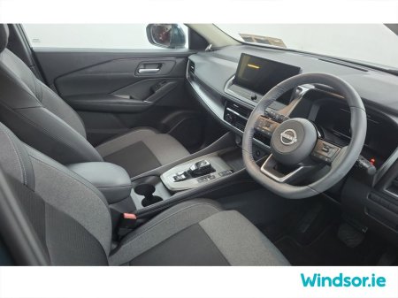 2025 Nissan Qashqai ePOWER QASHQAI SV PREMIUM €40,495 thumbnail