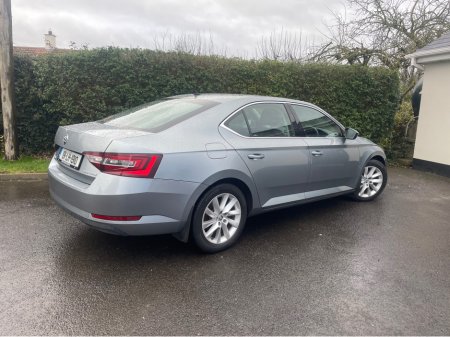2019 Skoda Superb STYLE 2.0 TDI 150HP DSG 4DR AUTO thumbnail