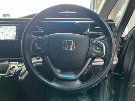 2022 Honda Stepwagon - thumbnail 6