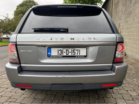 2013 Land Rover Range Rover 3.0 V6 DIESEL SE 4DR AUTO €15,999 thumbnail