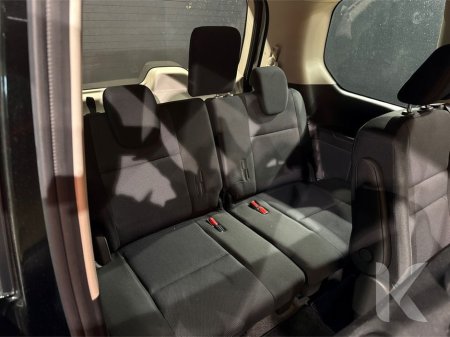 2022 Nissan Serena - thumbnail 14