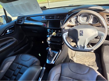 2018 Citroen DS3 - thumbnail 14