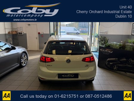 2013 Volkswagen Golf - thumbnail 9