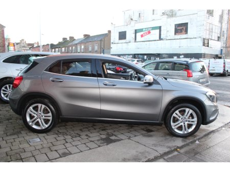 2016 Mercedes-Benz GLA Class 200 D SPORT EXECUTIVE AUTOMATIC *SUNROOF* €12,950