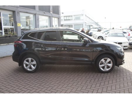 2019 Nissan Qashqai - thumbnail 3