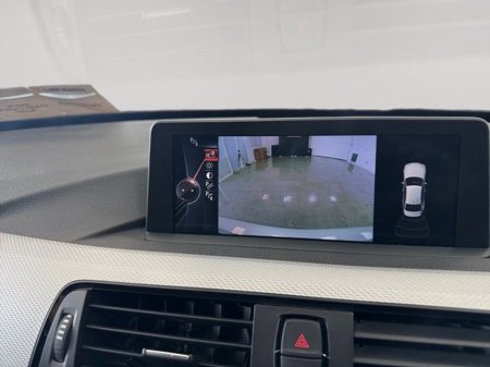 2015 BMW 3 Series - thumbnail 14