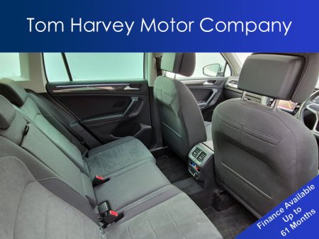 2023 Volkswagen Tiguan ELEGANCE 2.0 TDI 150hp €39,950 thumbnail