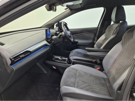2023 Volkswagen ID.4 PRO 128 KW LIFE 77KWH 174BHP 5DR €26,750 thumbnail