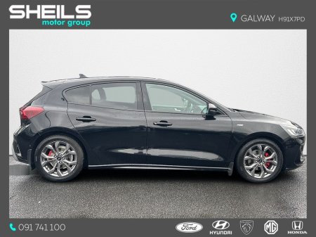 2022 Ford Focus - thumbnail 10