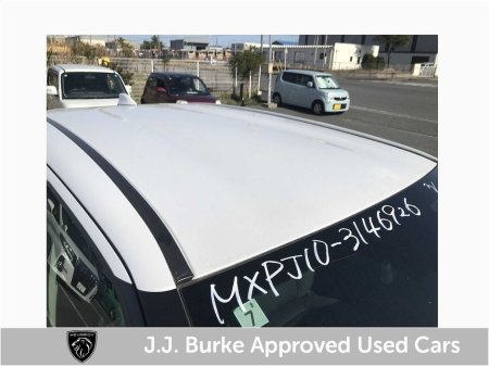 2024 Toyota Yaris - thumbnail 19