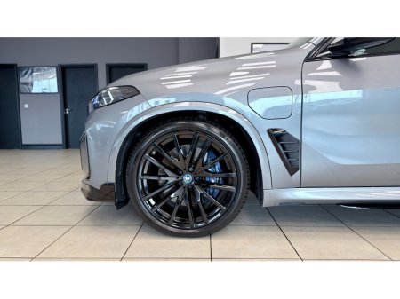 2024 BMW X5 - thumbnail 14