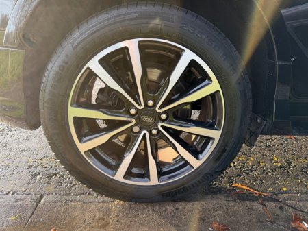 2019 Ford Kuga 2.0 TDCI ST-LINE 49k MILES €21,950 thumbnail