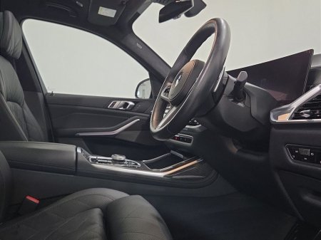 2023 BMW X7 - thumbnail 12
