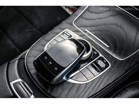 2020 Mercedes-Benz E Class E 300 de Plug-in Hybrid AMG Line €30,750 thumbnail