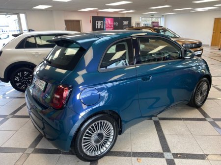 2025 Fiat 500e Fully Electric, e500 Icon, 42KWH 320Kms Range , €19,950 thumbnail