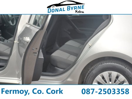 2014 Volkswagen Golf - thumbnail 7