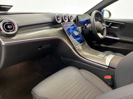 2025 Mercedes-Benz C Class - thumbnail 6