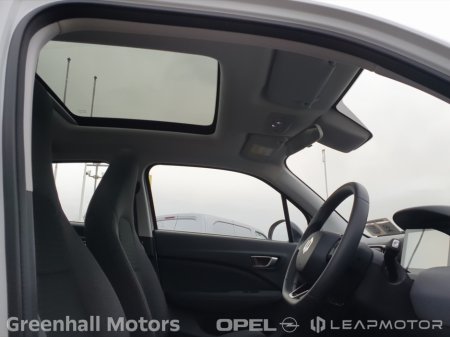 2025 Leapmotor T03 T03 Design €17,500 thumbnail