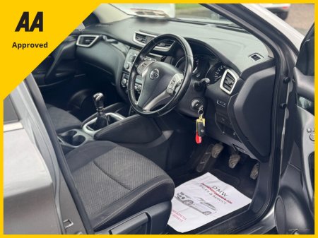 2014 Nissan Qashqai - thumbnail 5