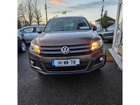 2014 Volkswagen Tiguan 2.0 TDI 110BHP SPORT & STYLE €10,950 thumbnail
