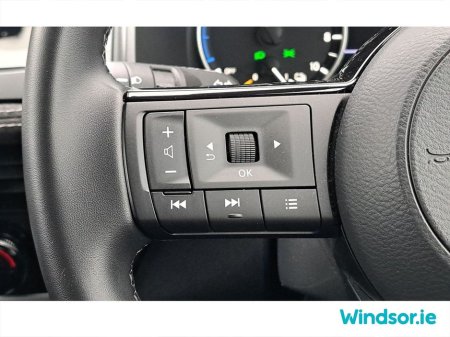 2025 Nissan Qashqai E-POWER SV €3000 Scrappage Offer €37,995 thumbnail