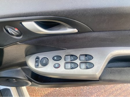 2008 Honda Civic 1.4 I DUAL SEQUENTIAL IGNITION SE 5DR I-DSI €2,950 thumbnail