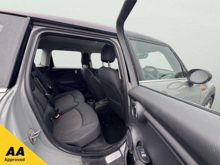 2014 MINI Cooper - thumbnail 6