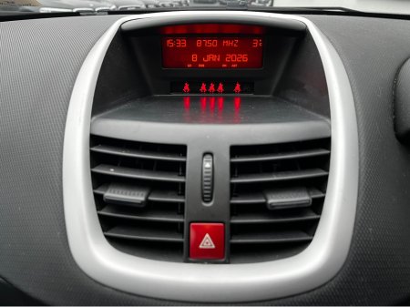 2011 Peugeot 207 1.4 SE 94 BHP LOW KM €2,900 thumbnail