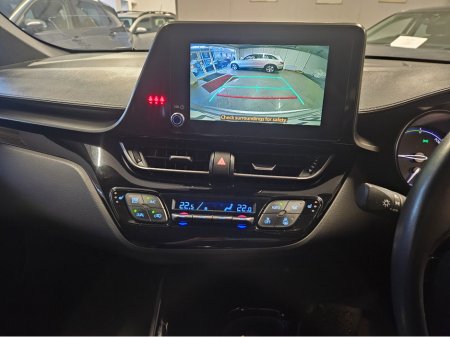 2023 Toyota C-HR HYBRID SPORT 4DR AUTO €25,950 thumbnail