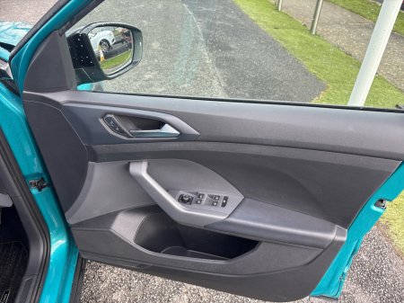 2020 Volkswagen T-Cross - thumbnail 11