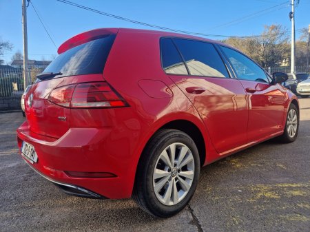 2017 Volkswagen Golf - thumbnail 3