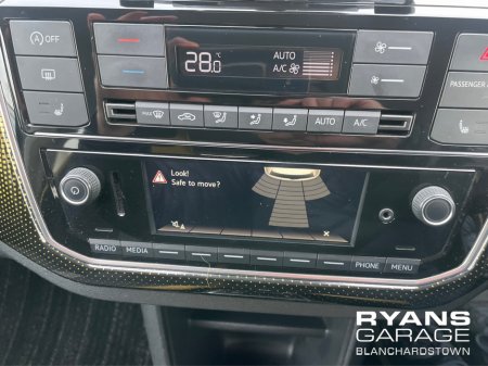 2019 Volkswagen up! 1.0 5DR AUTOMATIC   **HEATED SEATS** €11,995 thumbnail