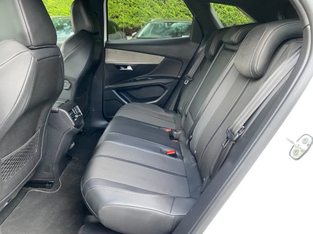 2023 Peugeot 3008 1.5 BlueHDi 130bhp Auto 6.4 GT €34,900 thumbnail