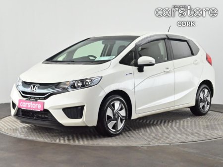 2015 Honda Fit FIT DAA-GP5 HYBRID 5DR AUTO €10,880 thumbnail