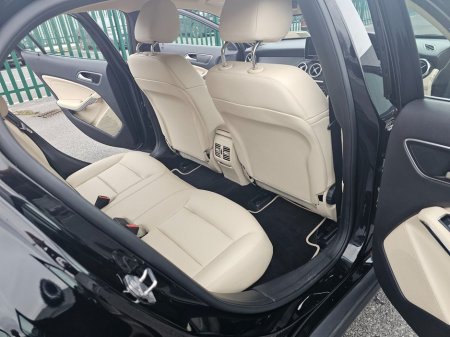 2019 Mercedes-Benz GLA Class - thumbnail 14