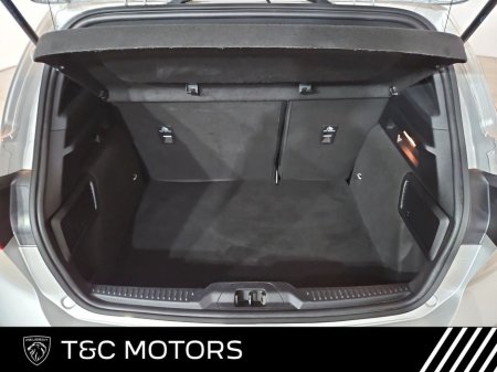 2023 Ford Focus - thumbnail 8