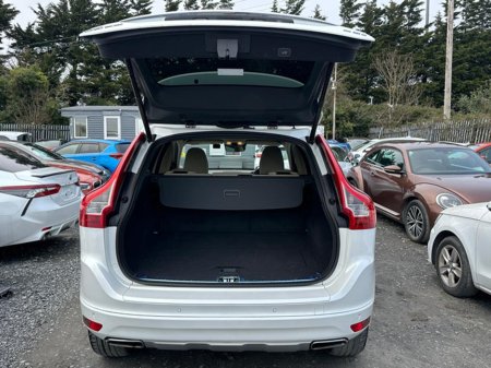 2017 Volvo XC60 - thumbnail 13