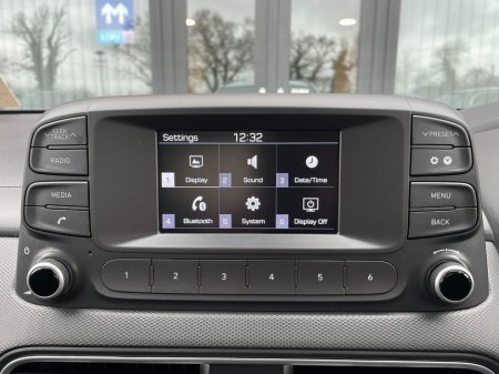 2020 Hyundai Kona - thumbnail 11