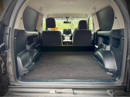 2024 Toyota Landcruiser - thumbnail 8