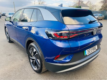 2024 Volkswagen ID.4 - thumbnail 8