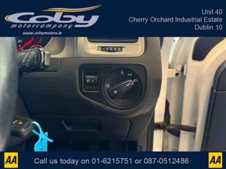 2013 Volkswagen Golf - thumbnail 32