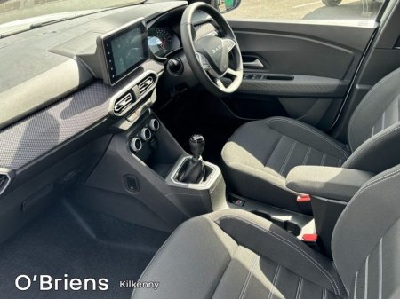 2026 Dacia Jogger 7 SEATER EXPRESSION 1.0 TCE 110 BHP 5DR *IN STOCK & READY FOR IMMEDIATE DELIVERY* €30,390