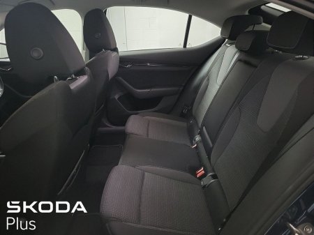 2021 Skoda Octavia - thumbnail 7