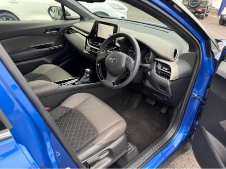 2019 Toyota C-HR High Spec - Self Charge Hybrid - Facelift model €22,440