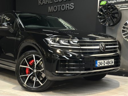 2024 Volkswagen Touareg 3.0 V6 TSIe  ELEGANCE 381PS €74,950